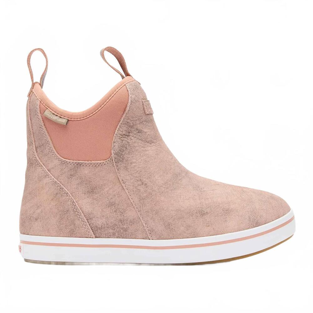 NEW XTRATUF women's leather ankle deck boot in pink